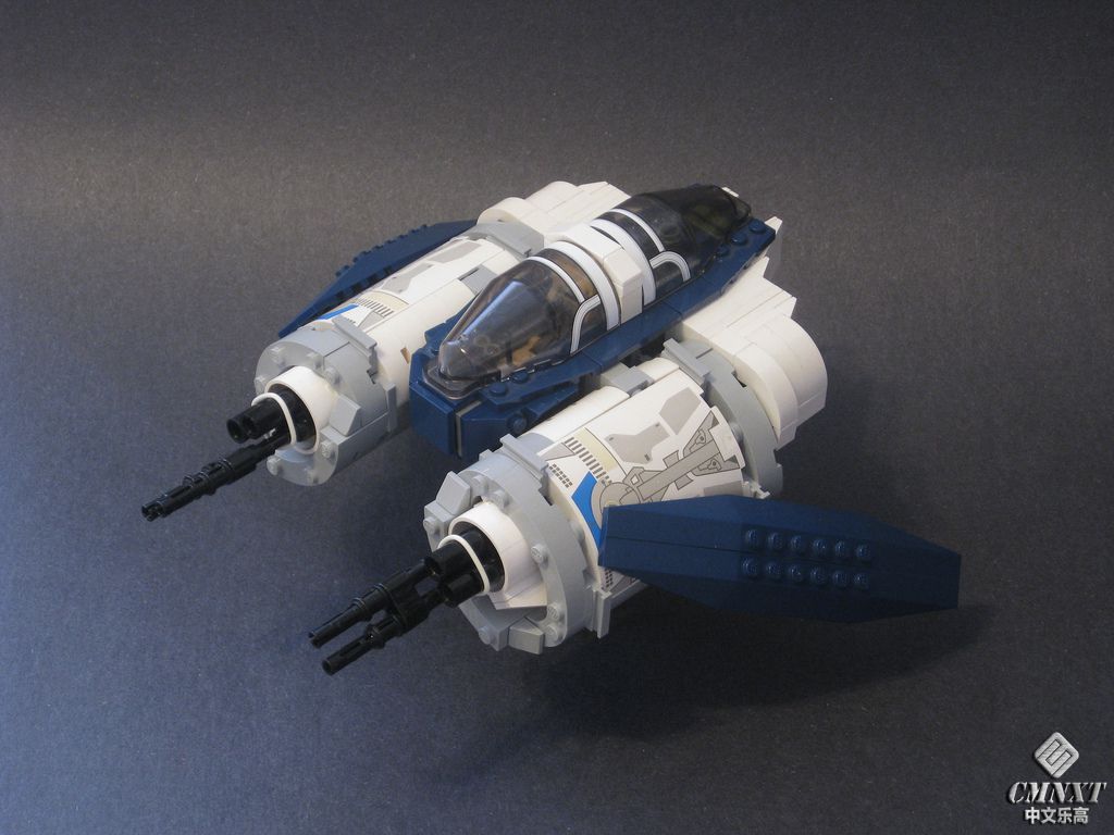 LEGO MOC Space 279 Shrike 2.jpg