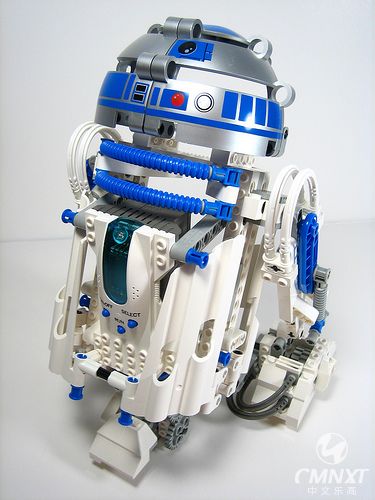 这个就是R2D2，很早之前的产品了