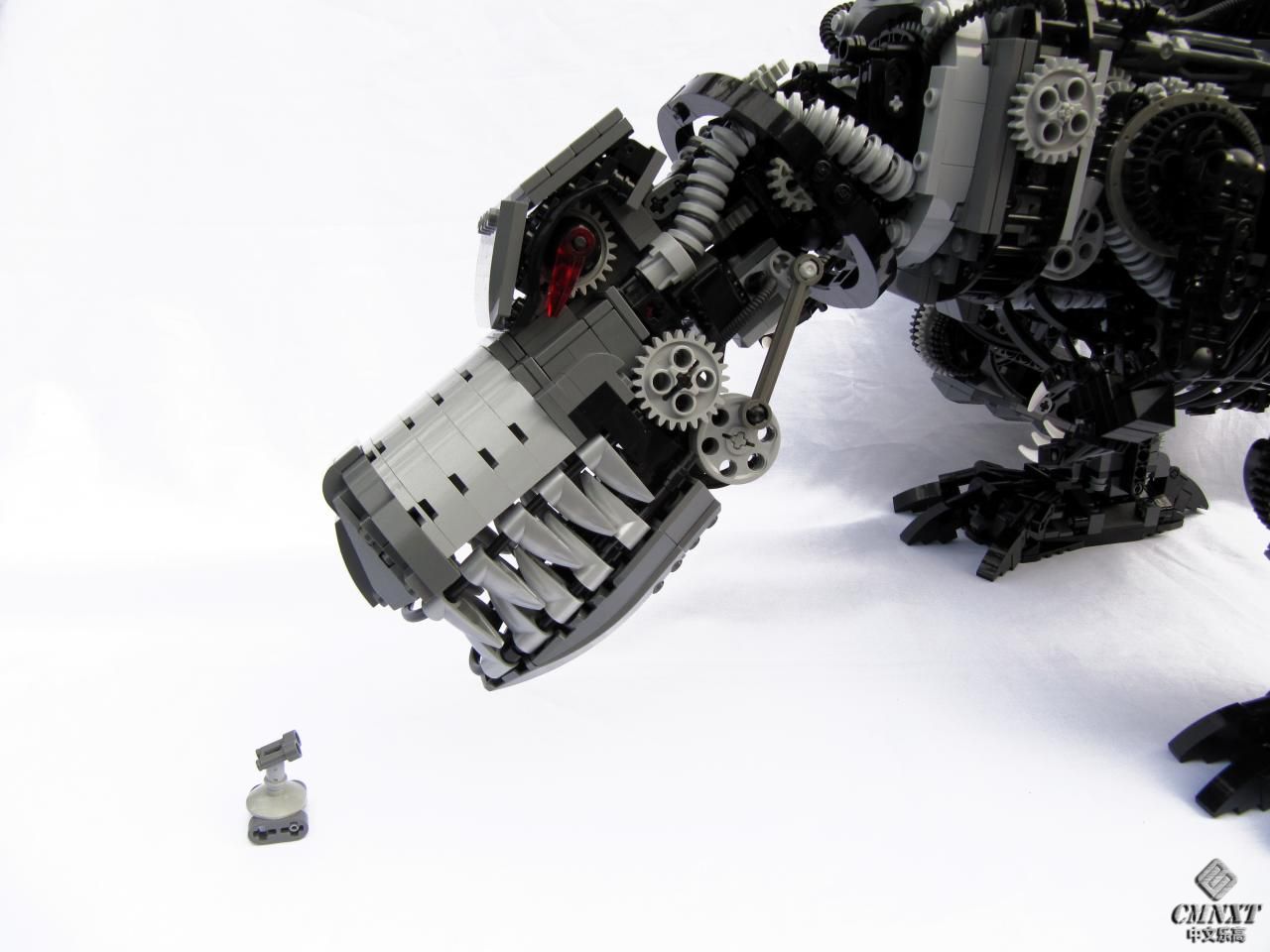 LEGO MOC Robo Rex 5.jpg
