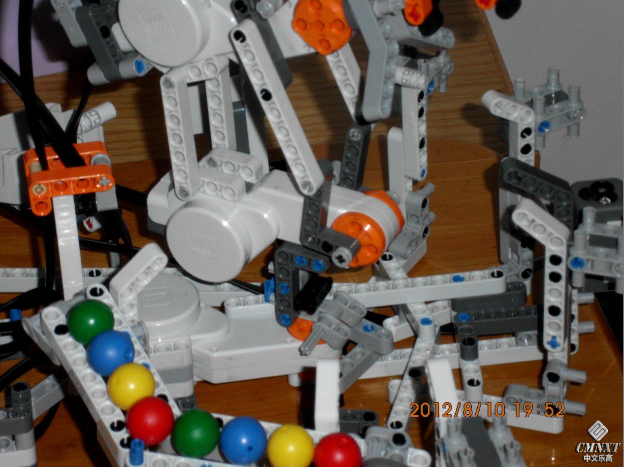 QQ截图20120812123055.jpg