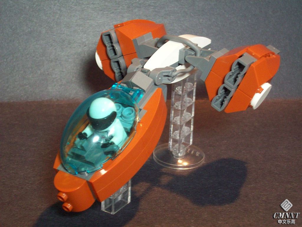 LEGO MOC Space 009 L-17 Gunship.jpg