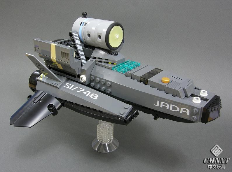 LEGO MOC Space 082  JADA S1 74B StarFighter.jpg