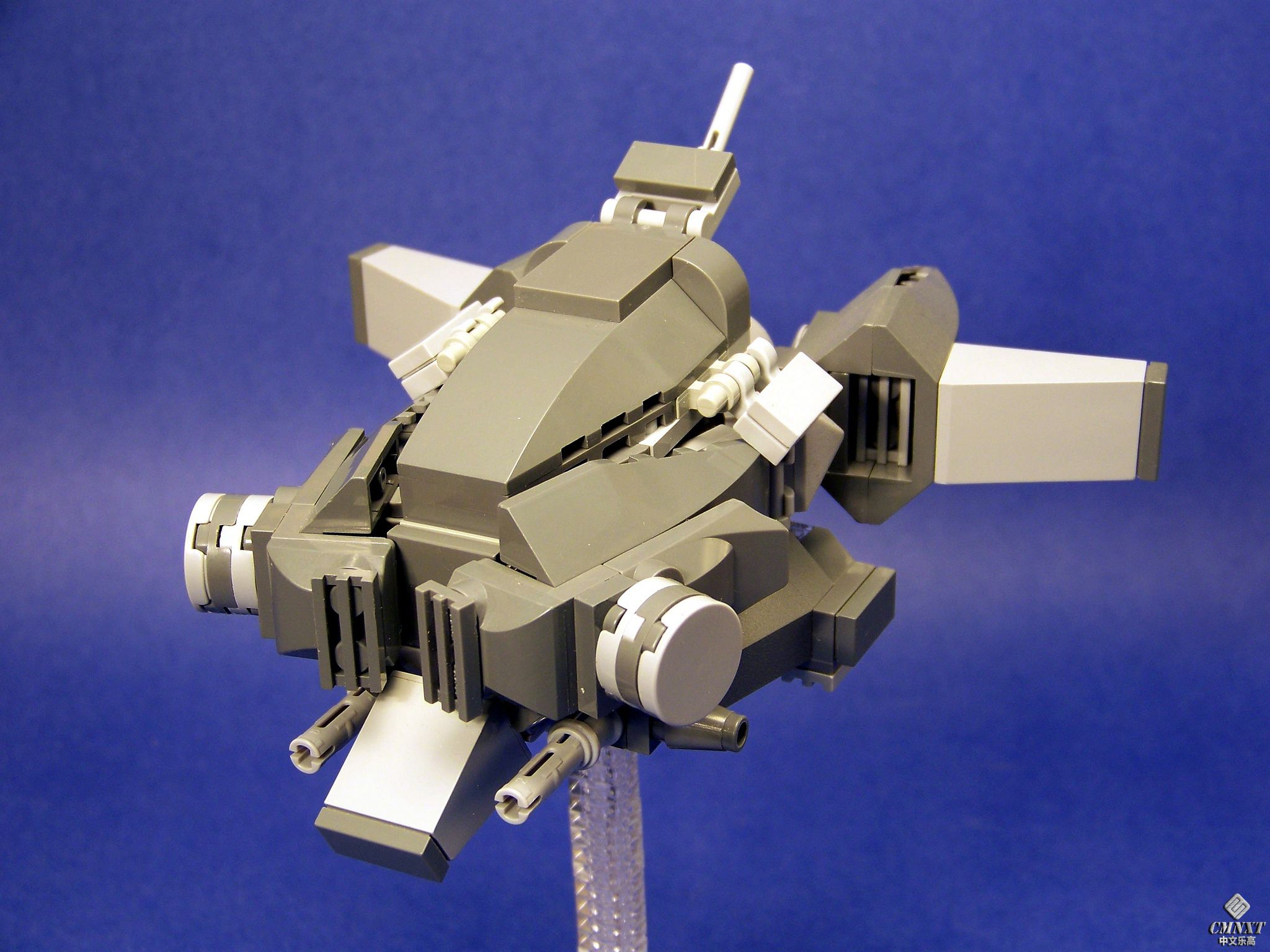 LEGO MOC Space 073 SF-07 Geflügelte Kfer.jpg