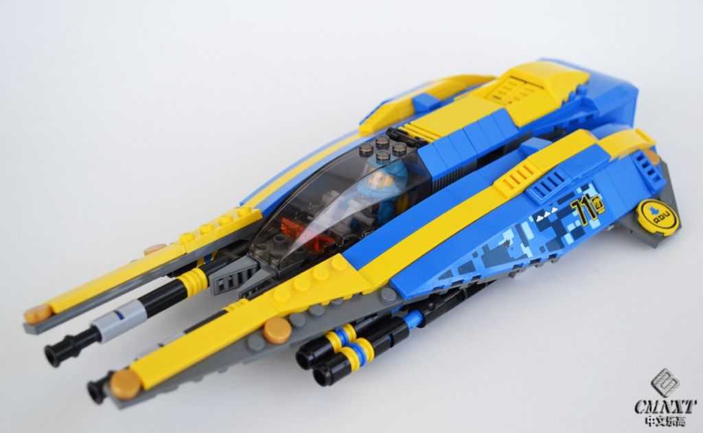 LEGO MOC Space 162 Raijin Class Mk.II Light Interceptor.jpg