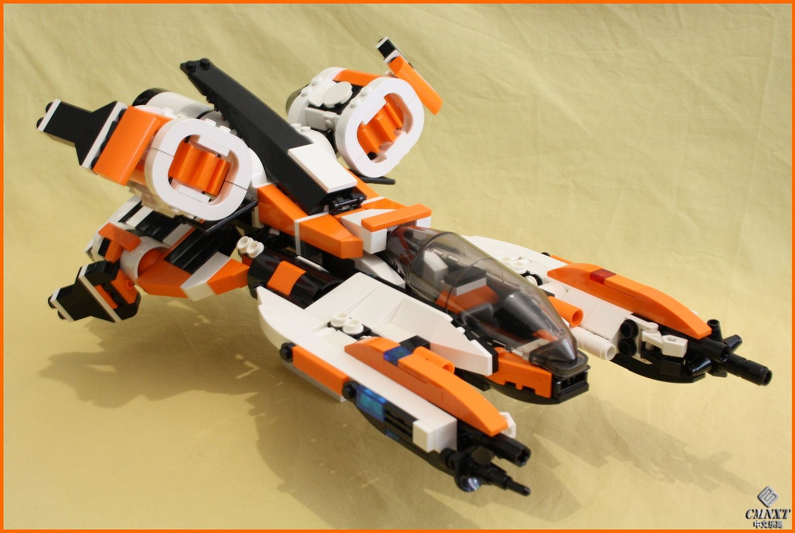 LEGO MOC Space 169 Orange Racer.jpg