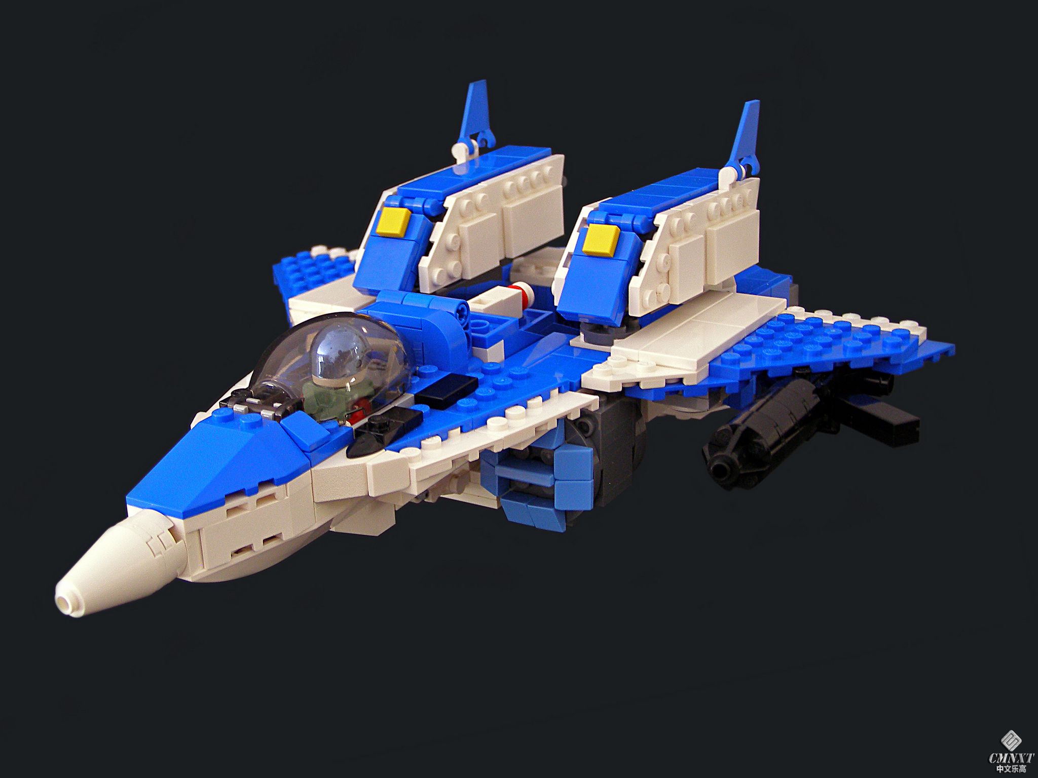 LEGO MOC Space 171 Robotech Alpha Fighter.jpg