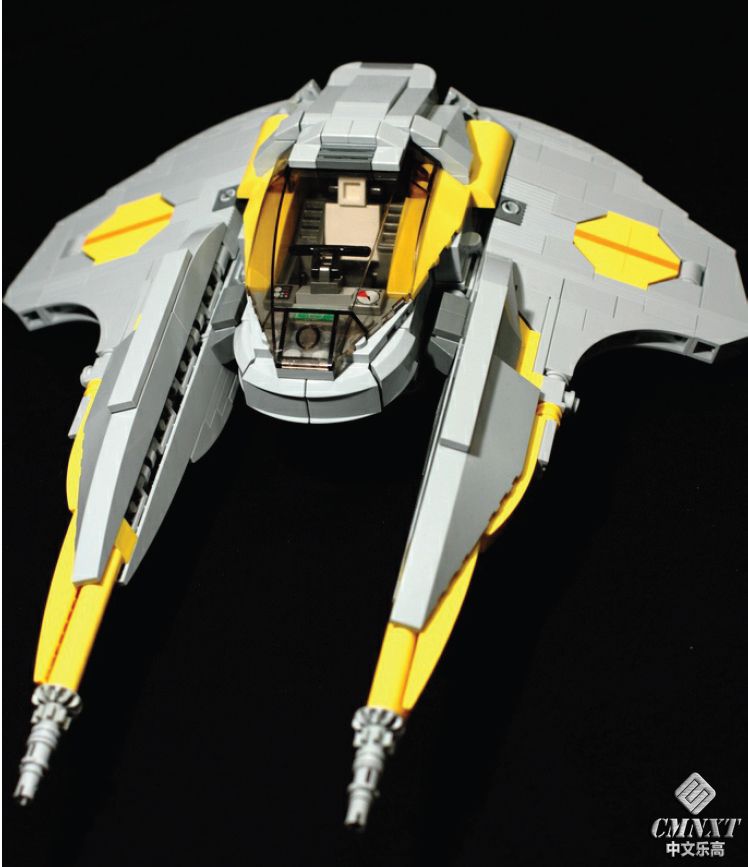 LEGO MOC Space 257 Longbow starfighter.jpg
