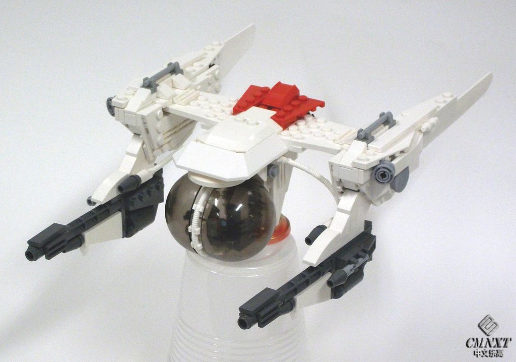 LEGO MOC Space 320 Red tail.jpg