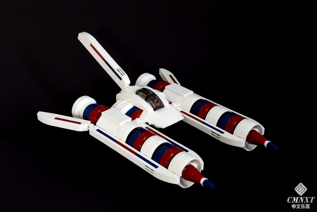 LEGO MOC Space 323 Vic Viper.jpg