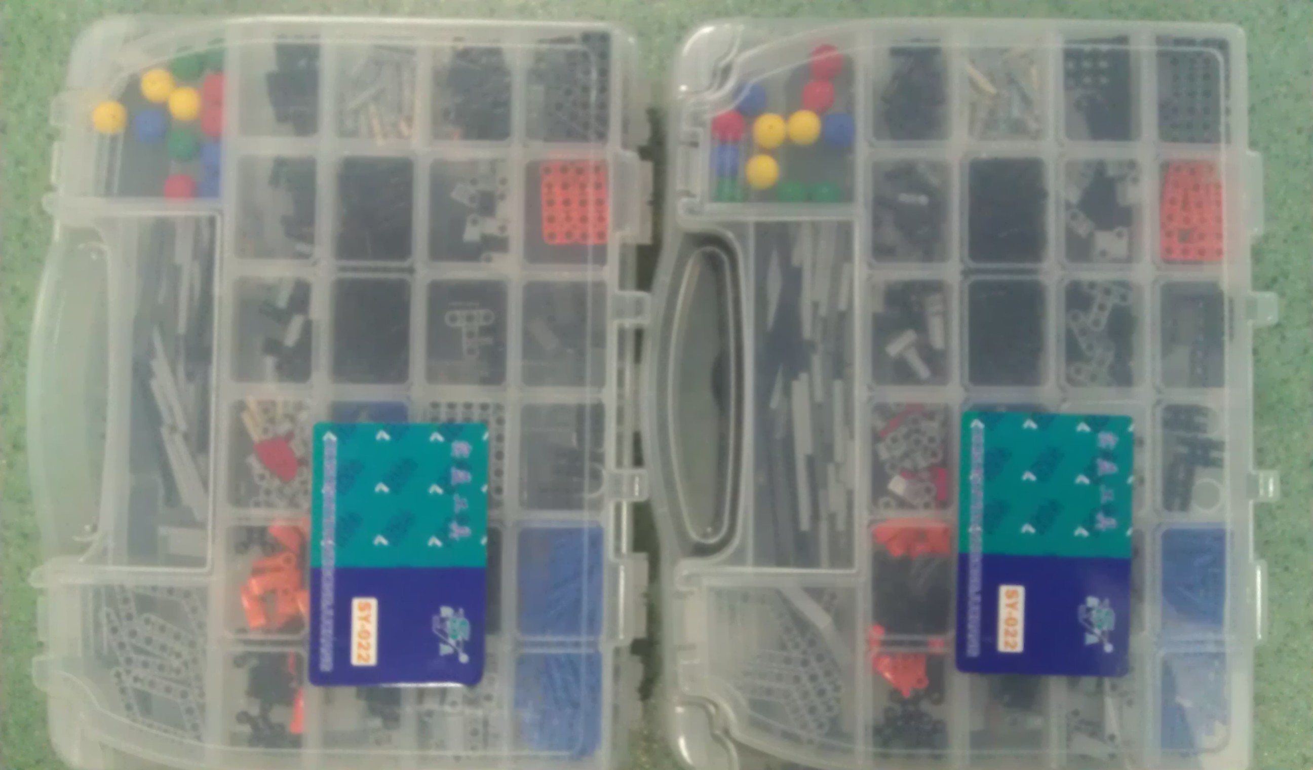 深圳面交-LEGO 8547+SY-022收纳盒+android/NXT机器人大战（书籍）